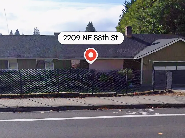 2209 NE 88th St — Photo 4