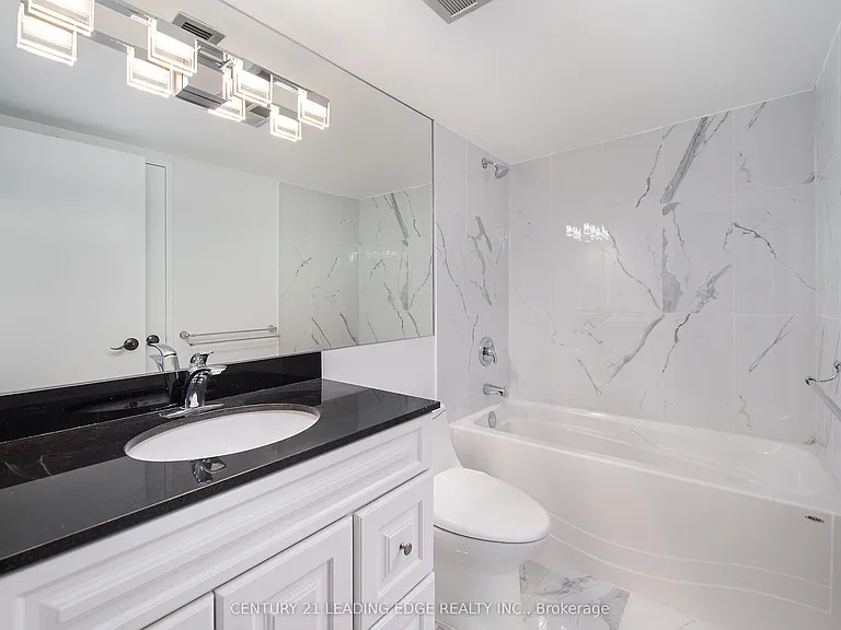 633 Bay St #2204 — Photo 15