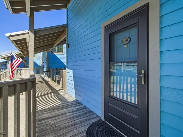 5301 Blue Crab Cir #4, Bokeelia, FL 33922