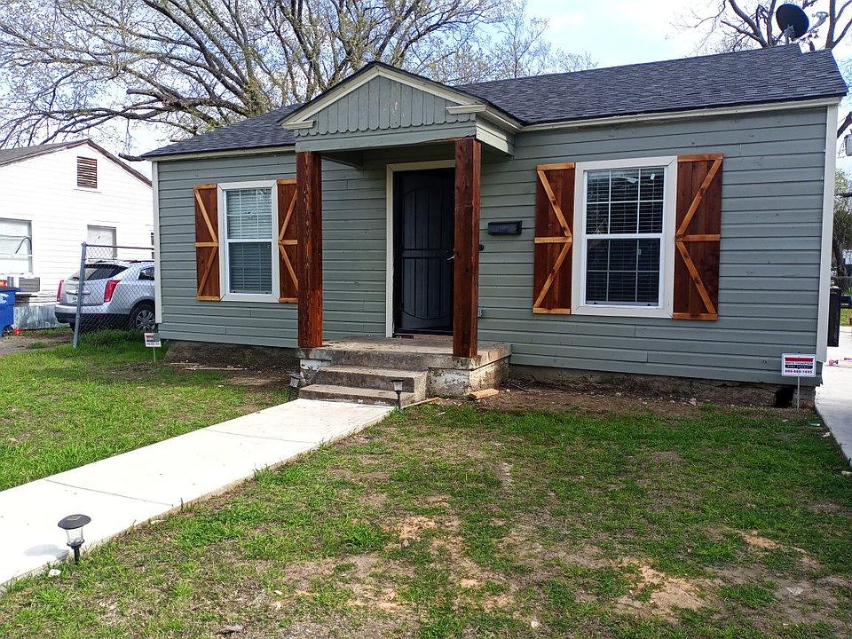 2nd image of 2718 Moffatt Ave