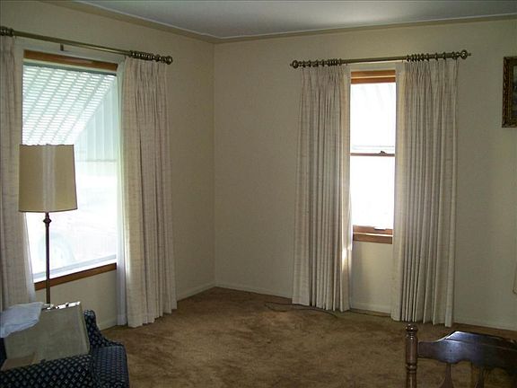 4th image of 5079 Mildred Ave SE