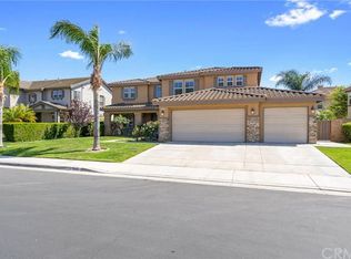 548 Cedarbrook Ln, Corona, CA 92879