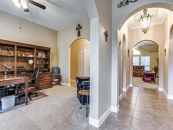 3rd image of 12233 Fairway Meadows Dr