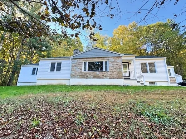 94 Leavenworth Road, Shelton, CT 06484