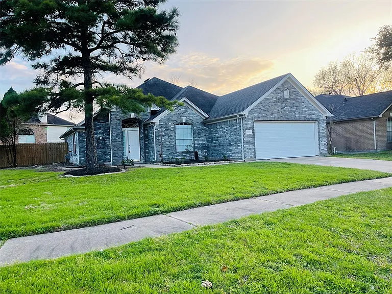 20803 Lavenderwood Dr — Photo 5