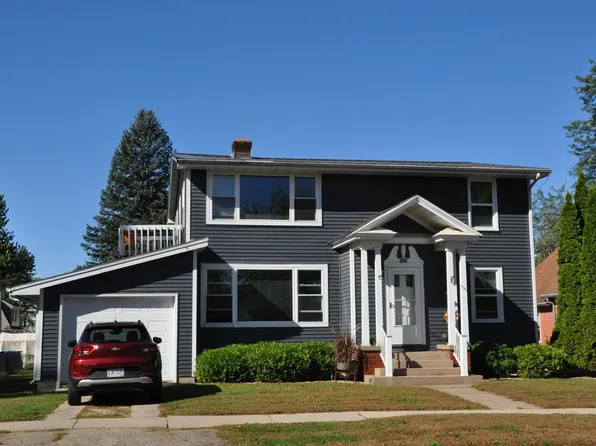 322 & 324 North Cincinnati Street, Spring Green, WI 53588