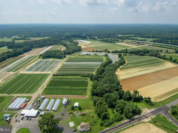 10 W Colliers Mill Rd, New Egypt, NJ 08533