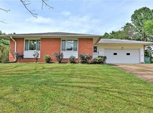 3993 Ravenwood Dr SE, Warren, OH