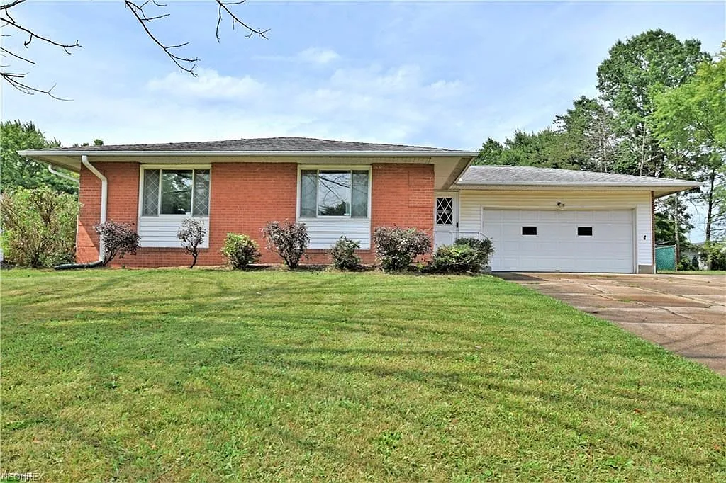 3993 Ravenwood Dr SE photo 1
