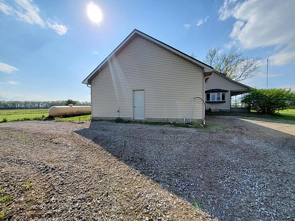 3rd image of 19221 Scipio Rd
