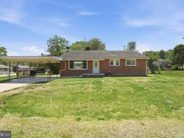 4 Jenkins Dr, Indian Head, MD 20640