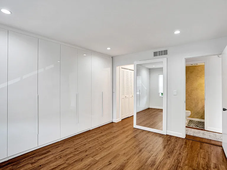 6289 Bay Club Dr — Photo 19