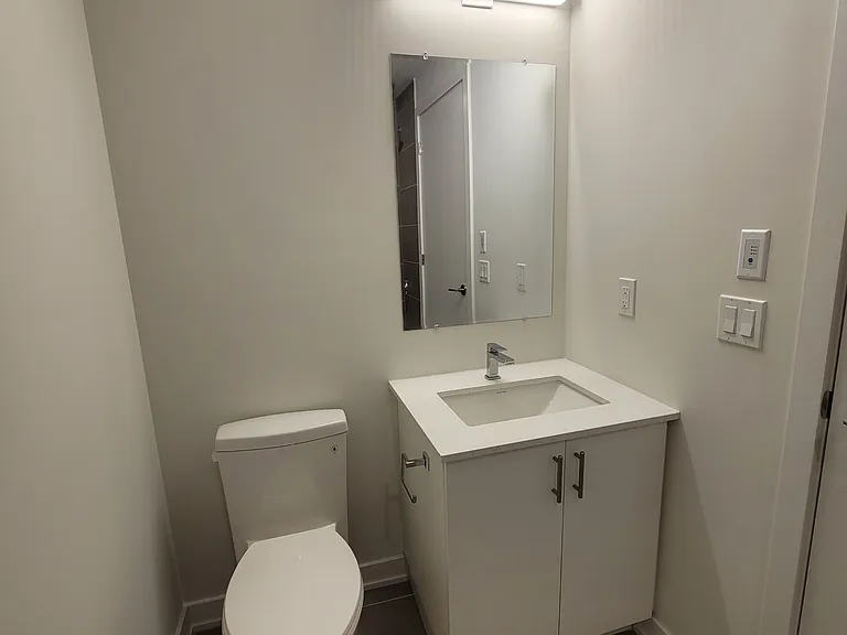 15 Ellerslie Ave #2504 — Photo 10