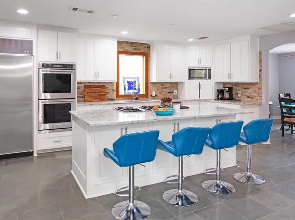 13013 Deerpath Way, Baton Rouge, LA 70816