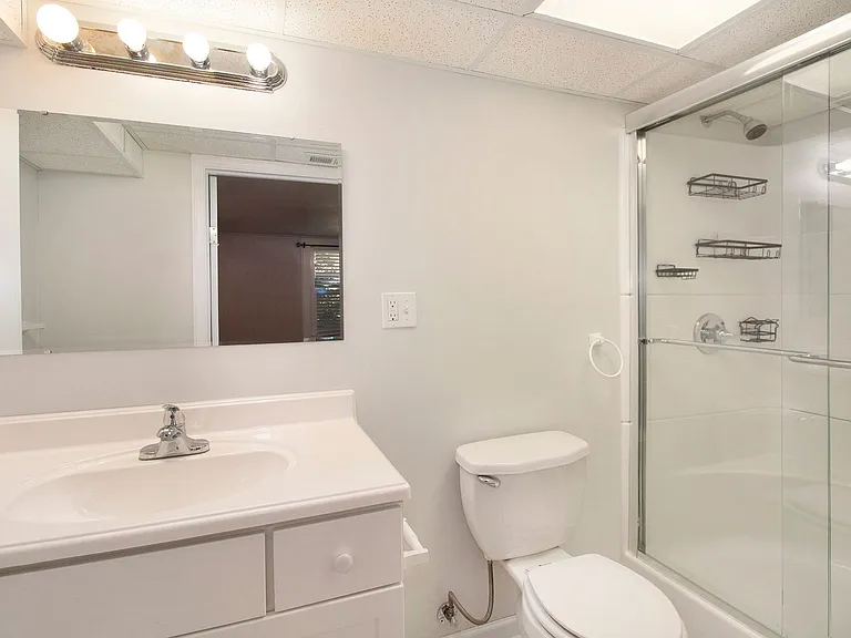 3111 S Emerson St — Photo 15