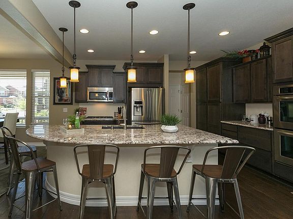 4th image of 3157 N Ulster Ct