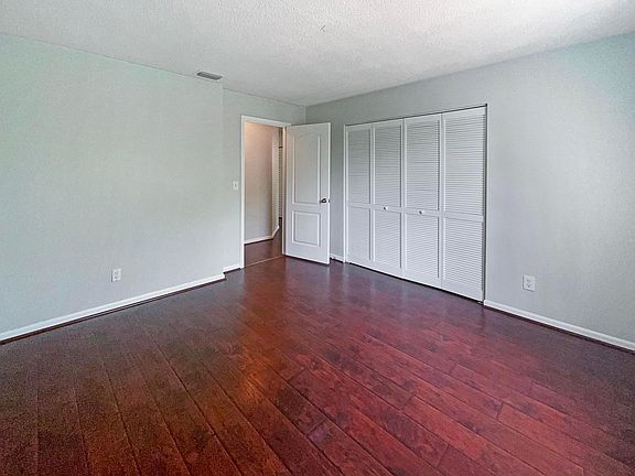 5th image of 11087 NW 46th Drive