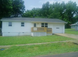 233 N Turnbaugh St, Puxico, MO 63960