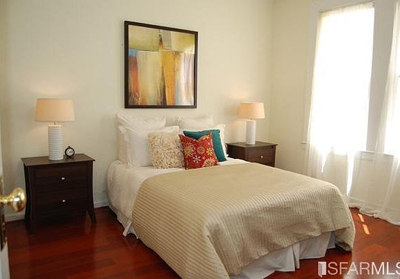 4th image of 1620 Noe St