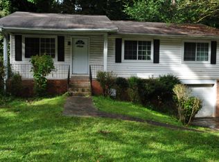 2875 Hedgewood Dr NW, Atlanta, GA 30311