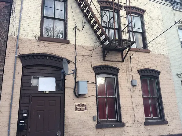 52 S Miller St, Newburgh, NY