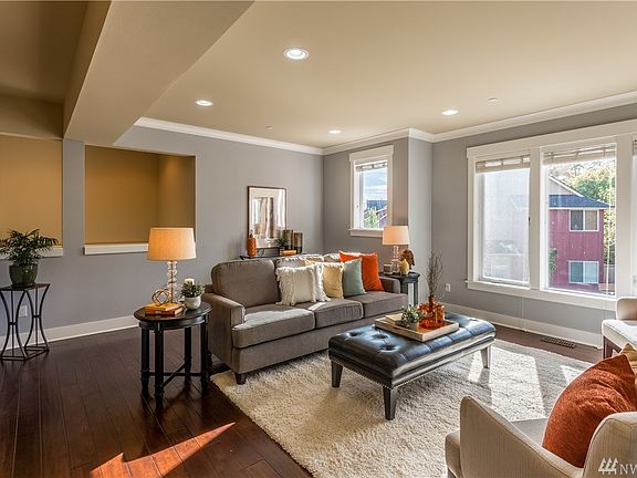 4th image of 900 228th Ave NE Unit 21C