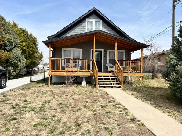 1317 E 3rd St, Ogallala, NE 69153