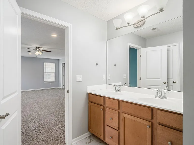 422 Keith Way — Photo 40