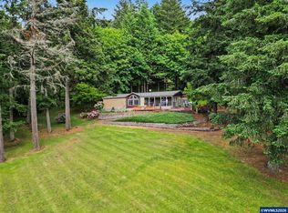 22475 SE Royal Anne Dr, Amity, OR 97101