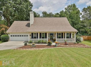2211 Duck Hollow Trce, Lawrenceville, GA 30044