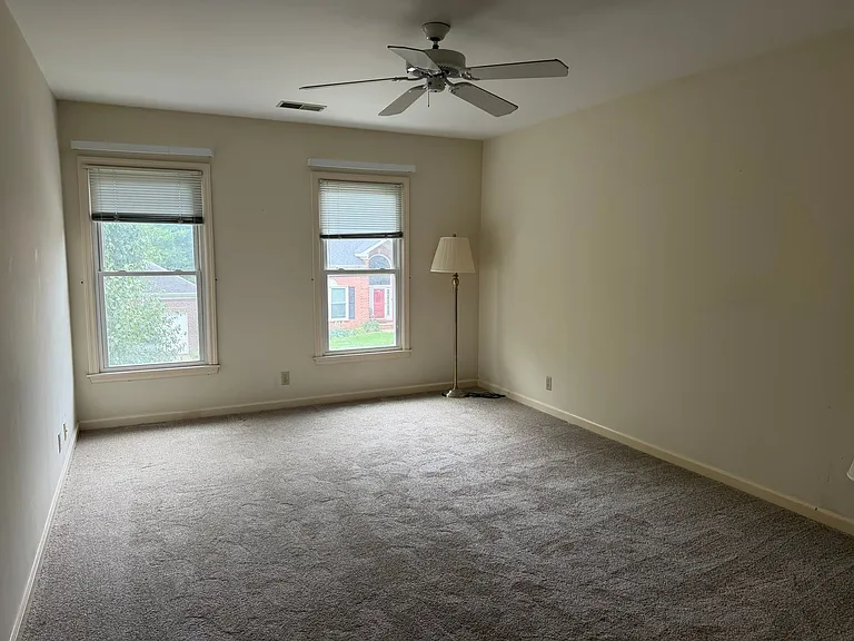 7033 Northridge Dr — Photo 15