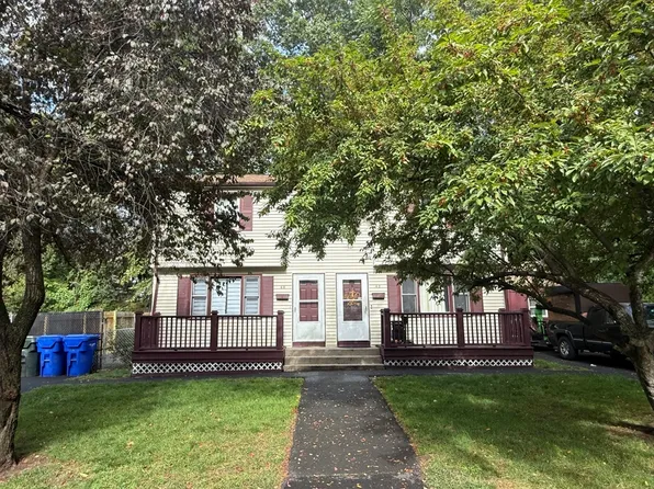 60-62 Desrosiers St, Springfield, MA 01104