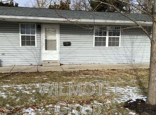 1329 Millerwood Dr, Lebanon, IN 46052