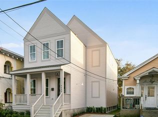 4630 Willow St, New Orleans, LA 70115