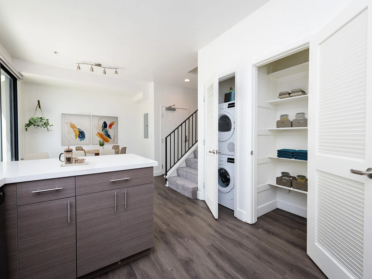 1122U — Photo 3