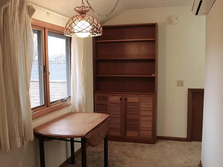 Second floor - dining area