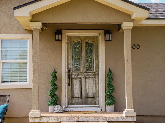 3rd image of 3600 NE 23rd Ave