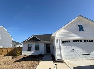 209 Cooper Ln, Calhoun, GA 30701