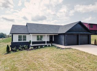 2166 Old Stage Rd, Tusculum, TN 37745