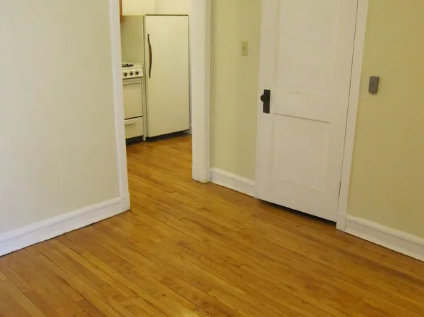 10 E. Gorham, 10 E Gorham St APT 9, Madison, WI 53703