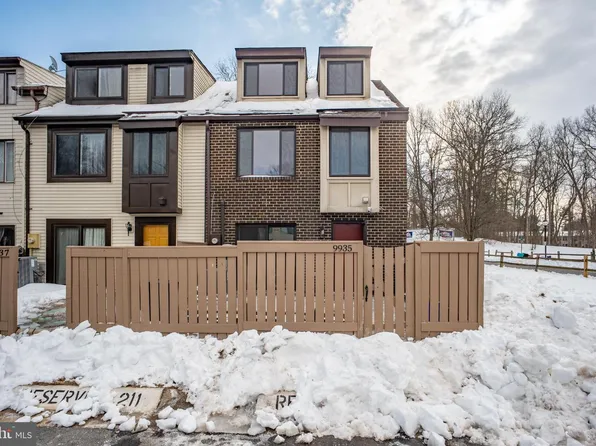 9935 Forest Vw, Montgomery Village, MD 20886