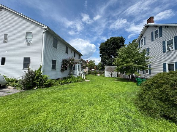 30 Fulton St #30B