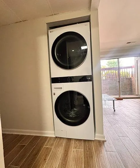 Unit Photo