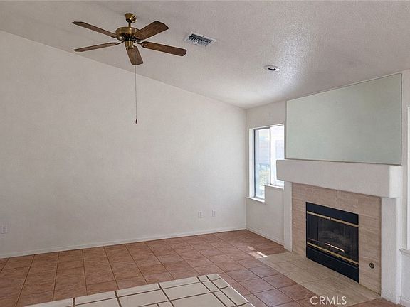 4th image of 12590 High Desert Rd