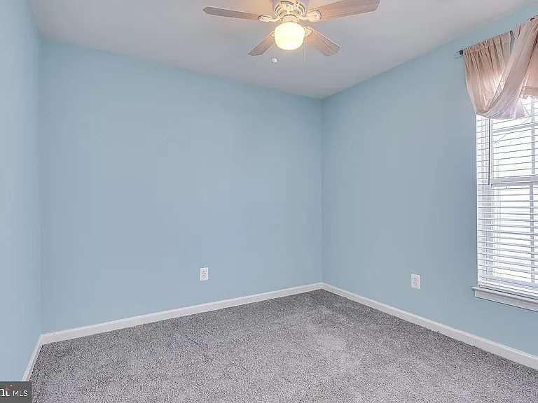 1353 N Fairfax Blvd — Photo 24