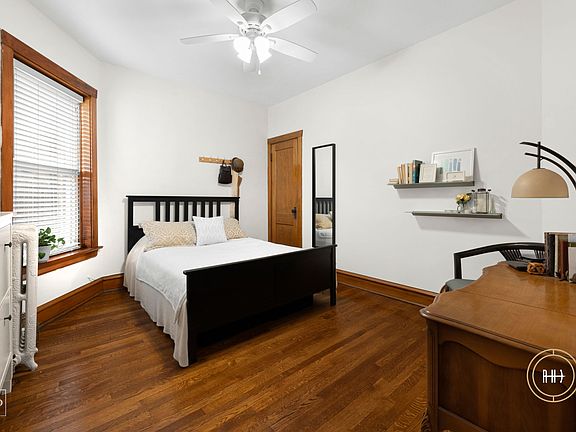 2nd image of 5629 N Wayne Ave #5627-3