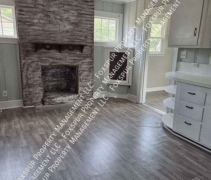 202 S Ayersville Rd — Photo 5