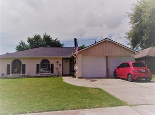 10018 Rocky Hollow Rd, La Porte, TX 77571