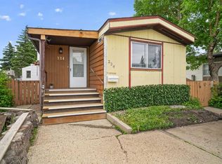 224 W Huntwell Rd NE, Calgary, AB T2K5S9