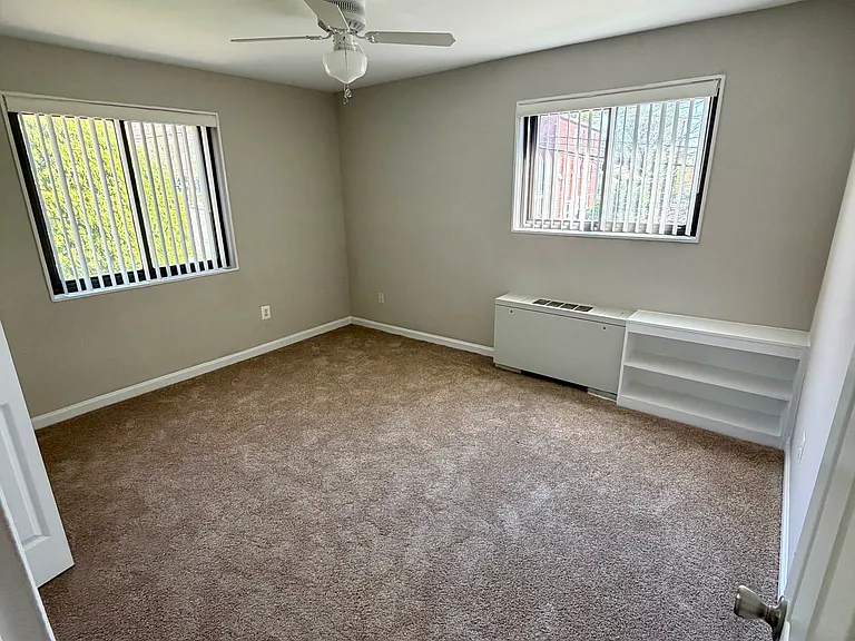 Carydale Oaks — Photo 11